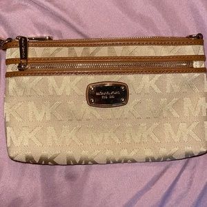 Michael Kors wristlet